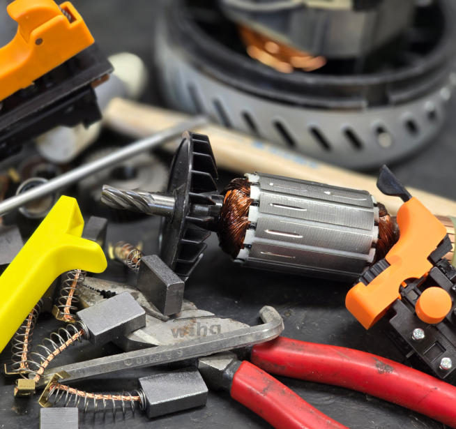 Professional repairs of electric and cordless tools